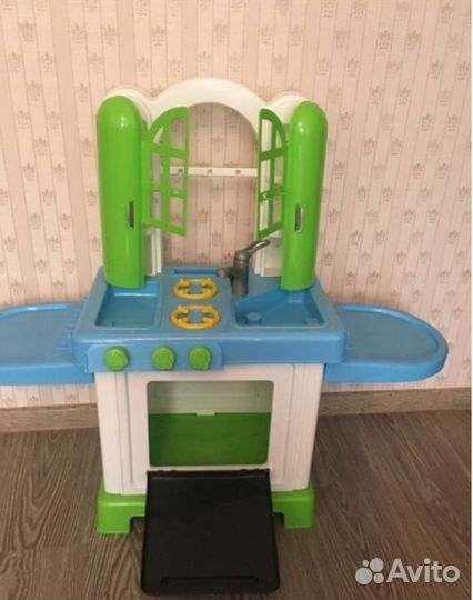 Кухня детская и посуда