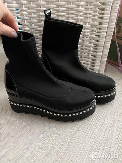 Ботинки женские