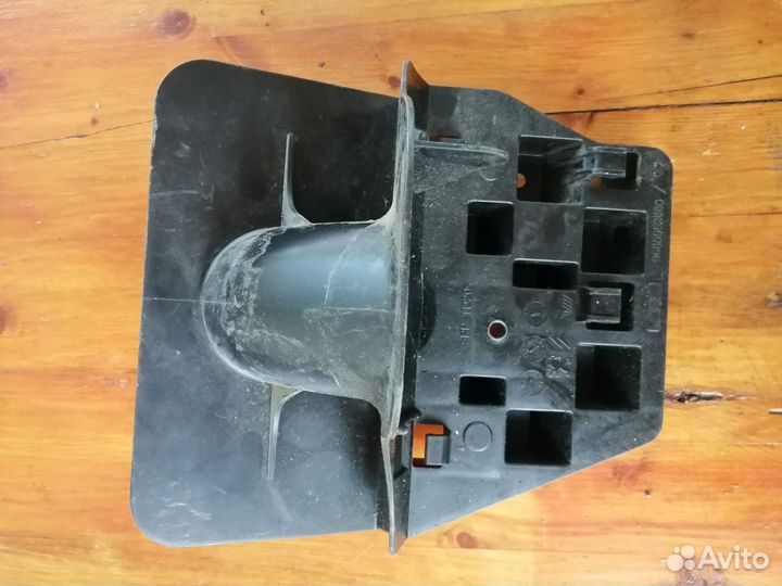 Патрубок воздухозаборника Пежо