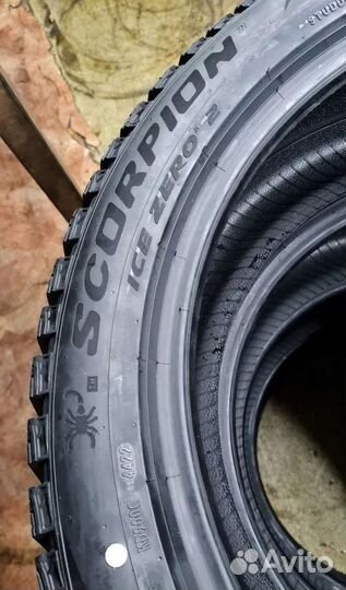 Pirelli Scorpion Ice Zero 2 245/45 R20 103H