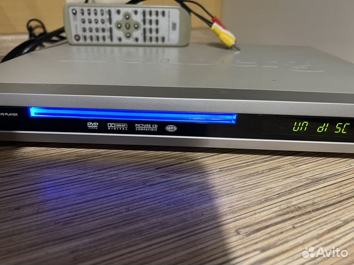 DVD плеер Elenberg dvdp-2410