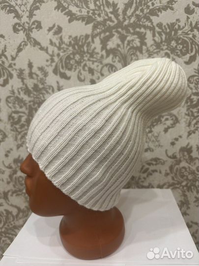Шапки женские вязаные