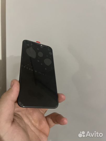 Экран iPhone XR (йзь)