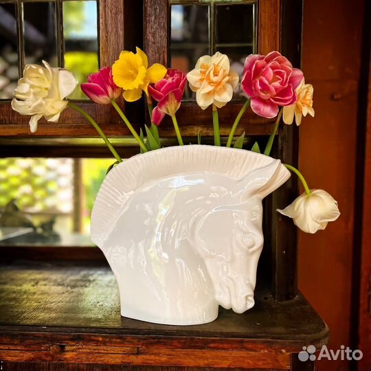 Royal Worcester ваза лошадь, Англия, 1960-1970 г