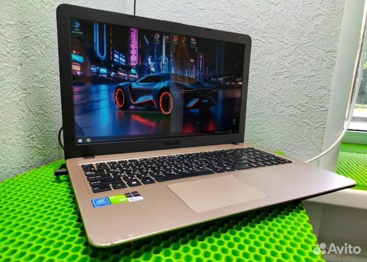 Шикарный ноутбук Asus X540S для учебы, развлечений