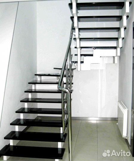 Лестница на монокосоуре