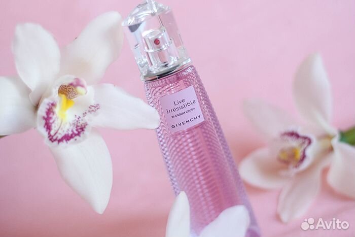 Туалетная вода Blossom Crush Живанши 50 млмл