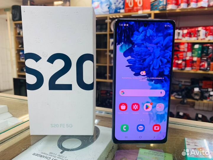 Samsung Galaxy S20 FE, 8/128 ГБ