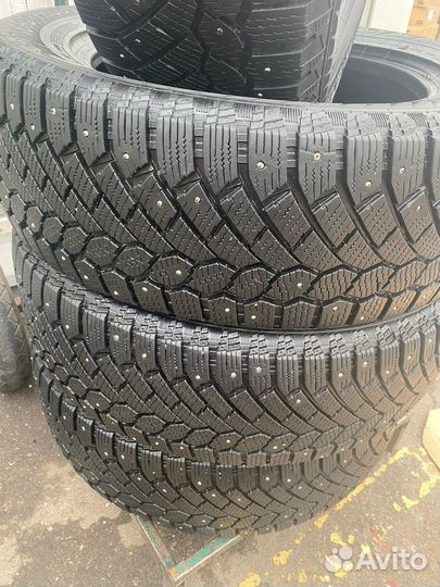 Gislaved Nord Frost 200 235/60 R18