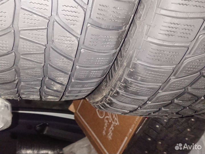 Bridgestone Blizzak LM-25 205/55 R17 91H