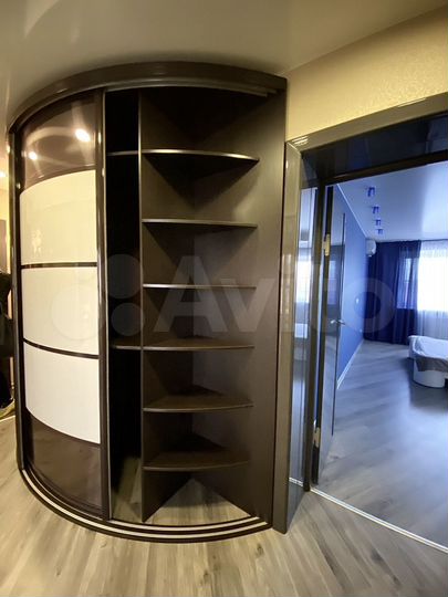 2-к. квартира, 58 м², 4/4 эт.