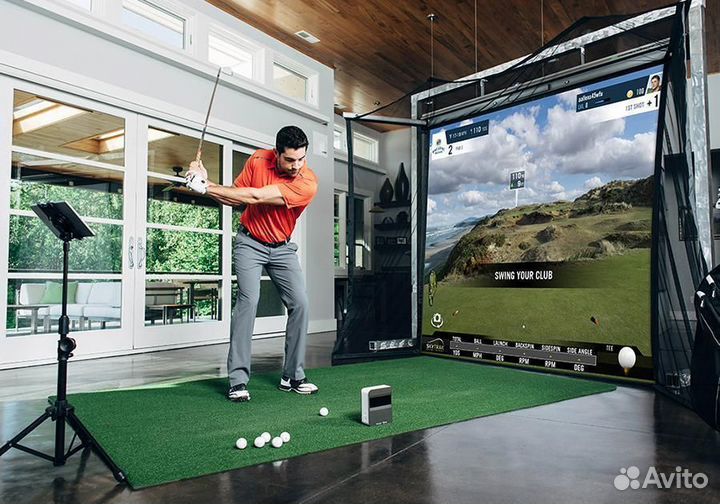 Гольф симулятор SkyTrak ланч монитор