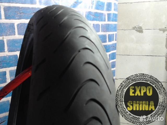 Мотошина Metzeler Roadtec 01 SE 120 70 R17