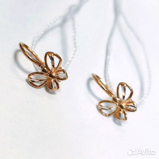 Золотые серьги