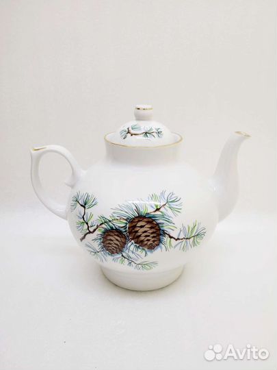 Чайник фарфоровый 