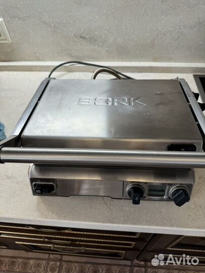 Гриль Bork g801