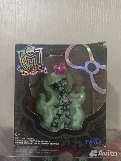 Монстер хай фигурка твайла