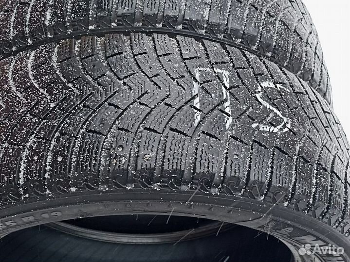 Michelin Latitude X-Ice North 2 + 235/55 R19 105T