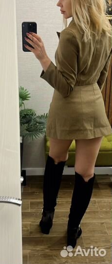 Костюм юбка и пиджак