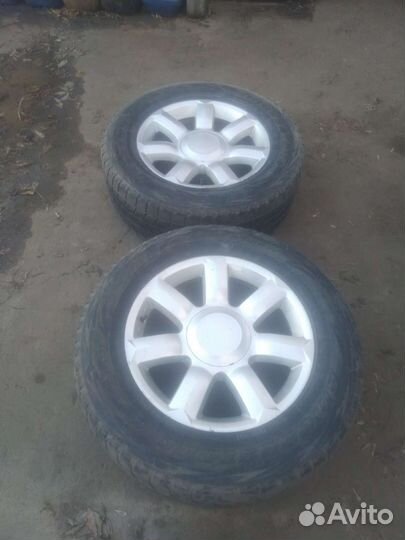 Bridgestone Blizzak DM-V2 275/60 R18 113