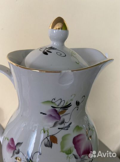 Кувшин фарфор 2,5 л. ссср. лоз, винтаж