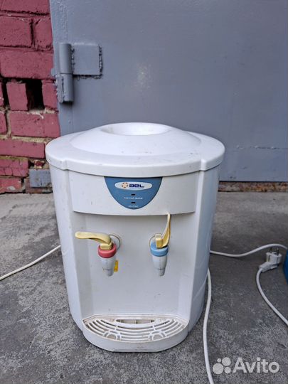 Кулер для воды бу