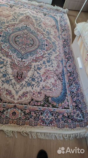 Ковер новый производство Иран 2 на 3