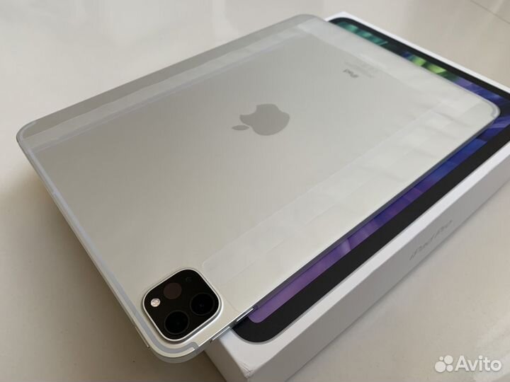 iPad Pro 11“ 512Gb WiFi+LTE новый Ростест
