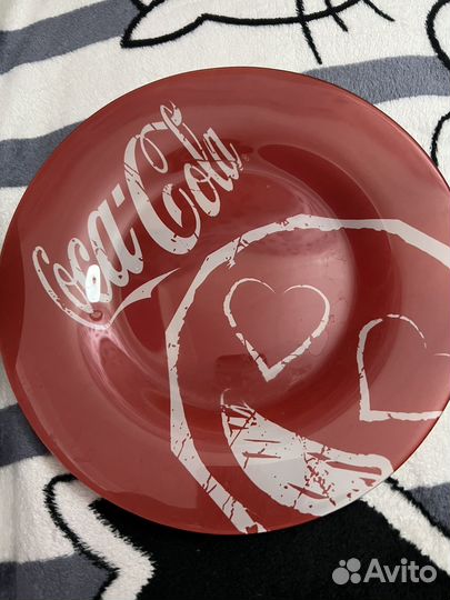 Тарелки кока кола
