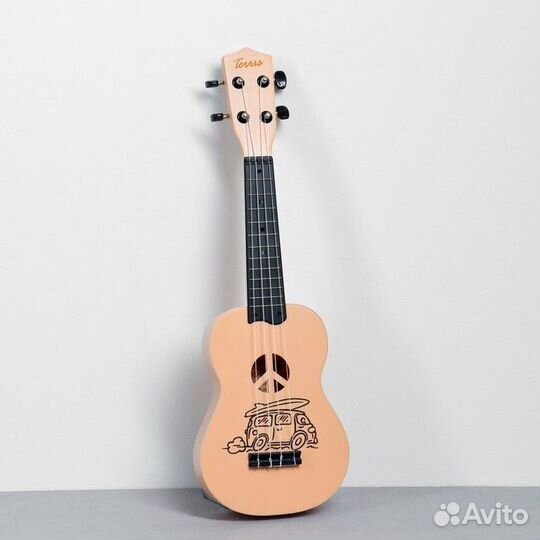 Укулеле сопрано Terris + Аксессуары