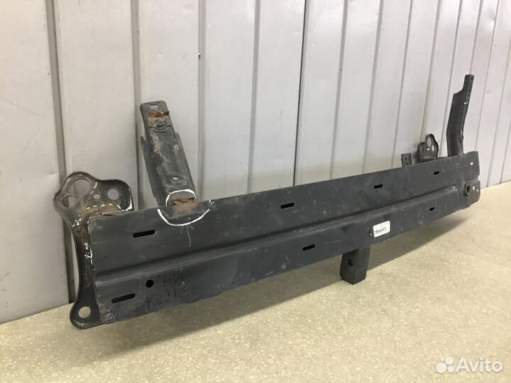 Усилитель переднего бампера Kia Picanto 2017