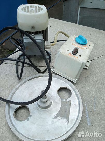 Электропривод для медогонки