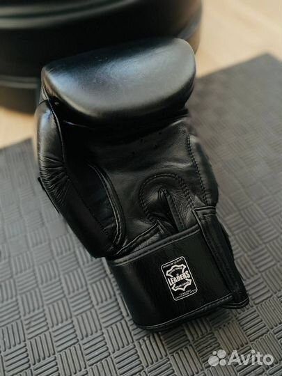 Перчатки для тайского бокса leaders thai series