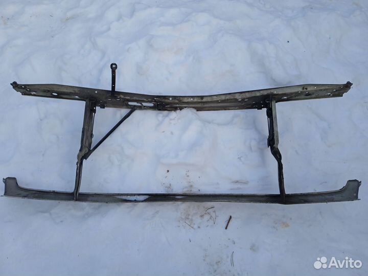 Панель передняя (телевизор) от Audi 100, 200 C3