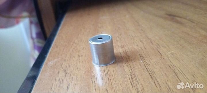 Колпачок для магнетрона