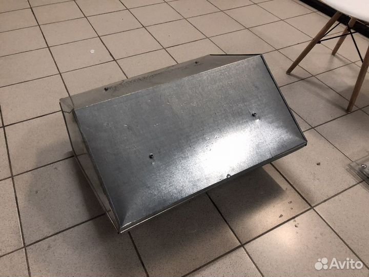 Крышный вентилятор для вытяжки