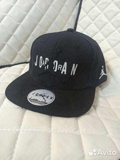 Кепка бейсболка снепбек