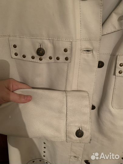 Кожаная куртка женская 48