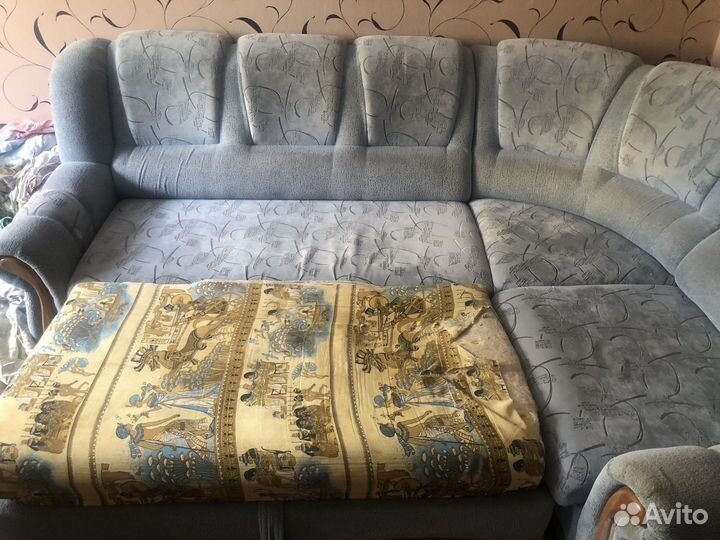 Угловой диван