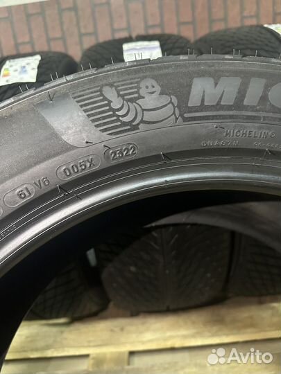 Michelin Pilot Alpin 5 SUV 285/45 R21