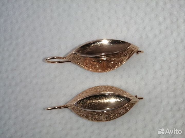 Золотые серьги