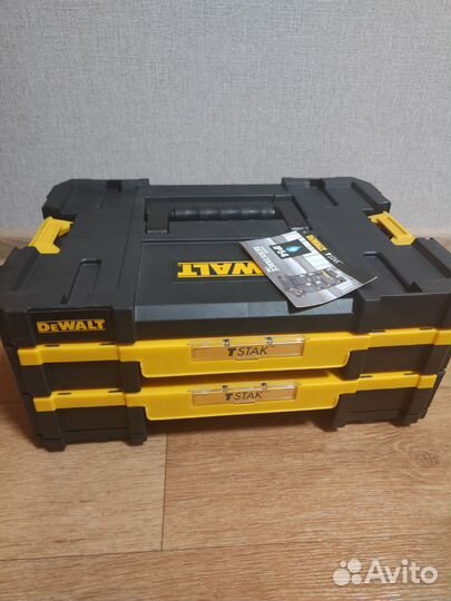 Ящик dewalt tstak IV dwst1-70706