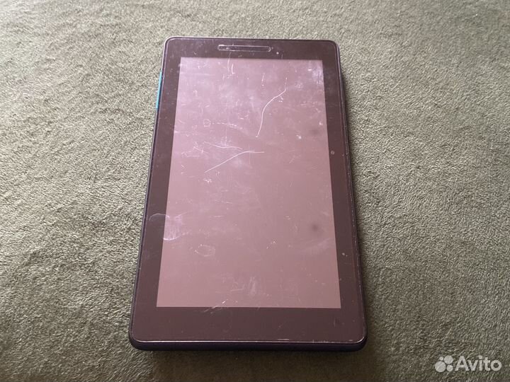 Планшет Lenovo TB-7104I