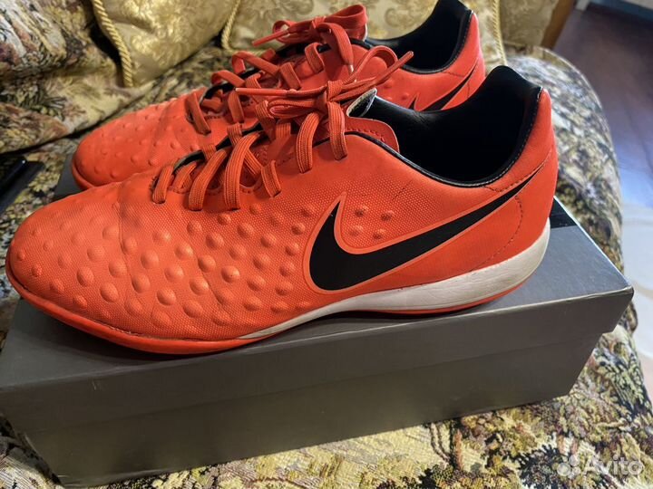 Футбольные бутсы nike в отл сост 37,5 р ор