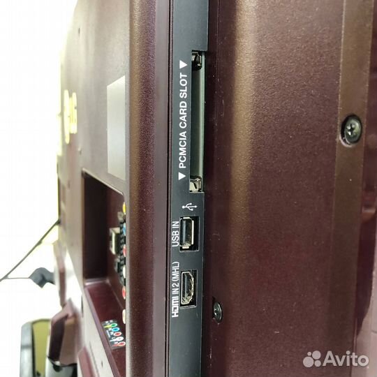 Телевизор LG 32LN542V цифровой 81 сантиметр