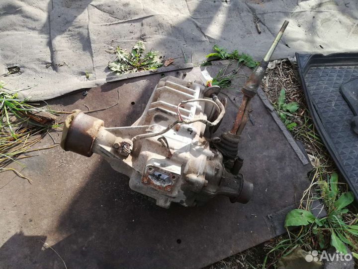 Коробка раздаточная Митсубиси Паджеро Мини 2