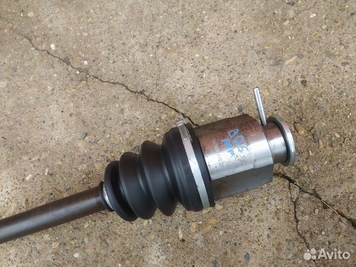 Привод передний Subaru Legacy BG5