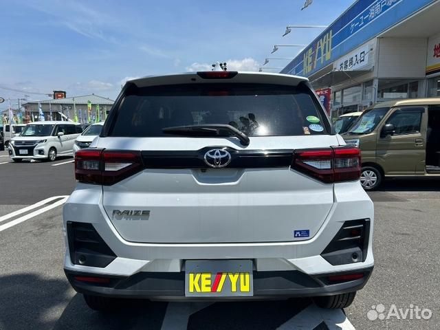 Toyota Raize 1.0 CVT, 2020, 31 000 км