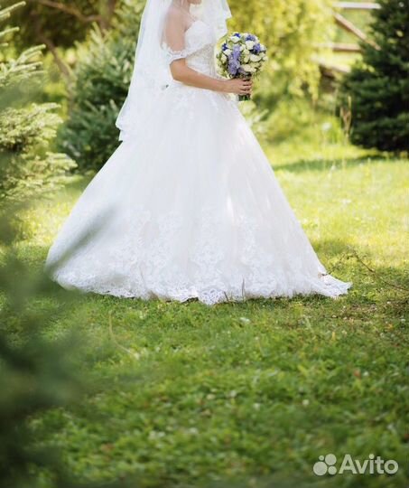 Платье свадебное