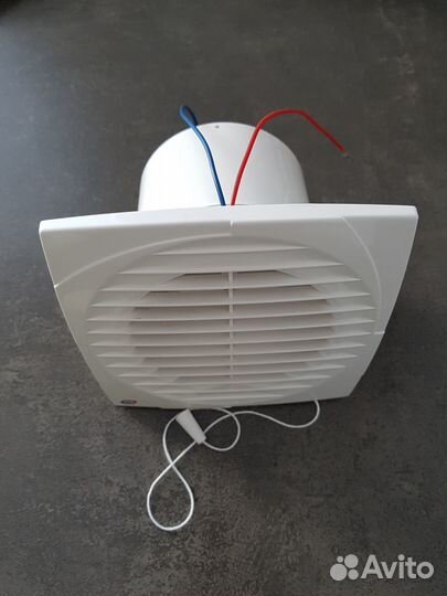 Вентилятор вытяжной с тяговым выключателем вентс